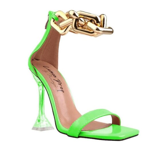" CHAINED BLISS " Neon Green Gold Chained Sandal ( BRAND NEW !!!!!!!!!!!!!!!!!!! - Picture 1 of 6